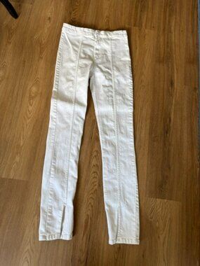 Zara White Seamed Split Hem Mid Rise Jeans EUC 6